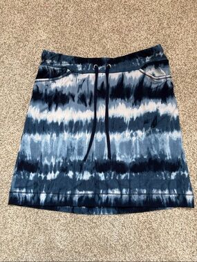 Chico's Navy and White Tie-Dye Pull-On Mini Skirt